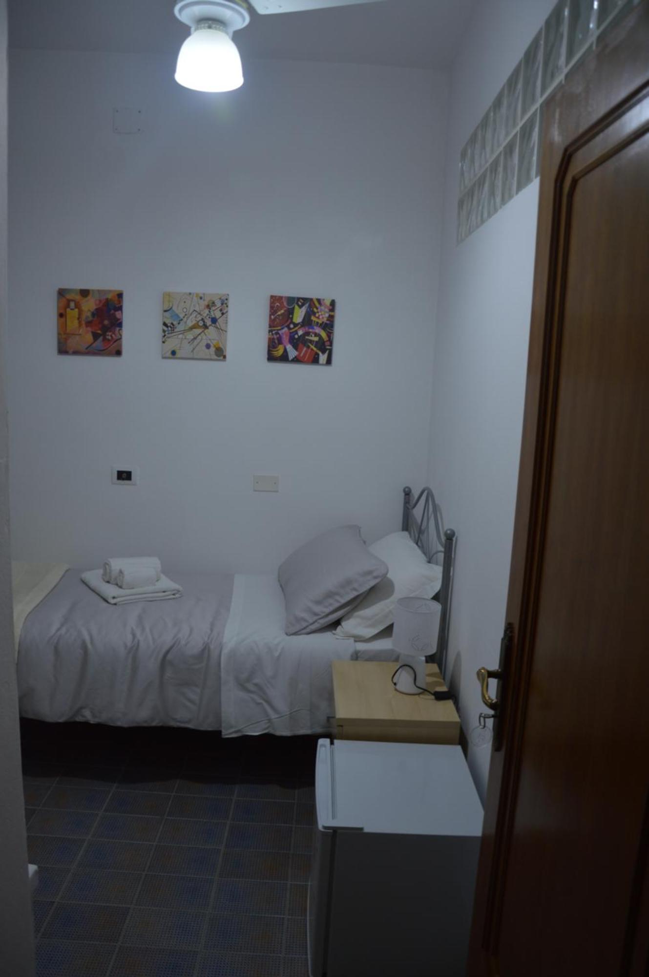 קלטג'ירונה B&B L'Incanto Degli Artisti מראה חיצוני תמונה